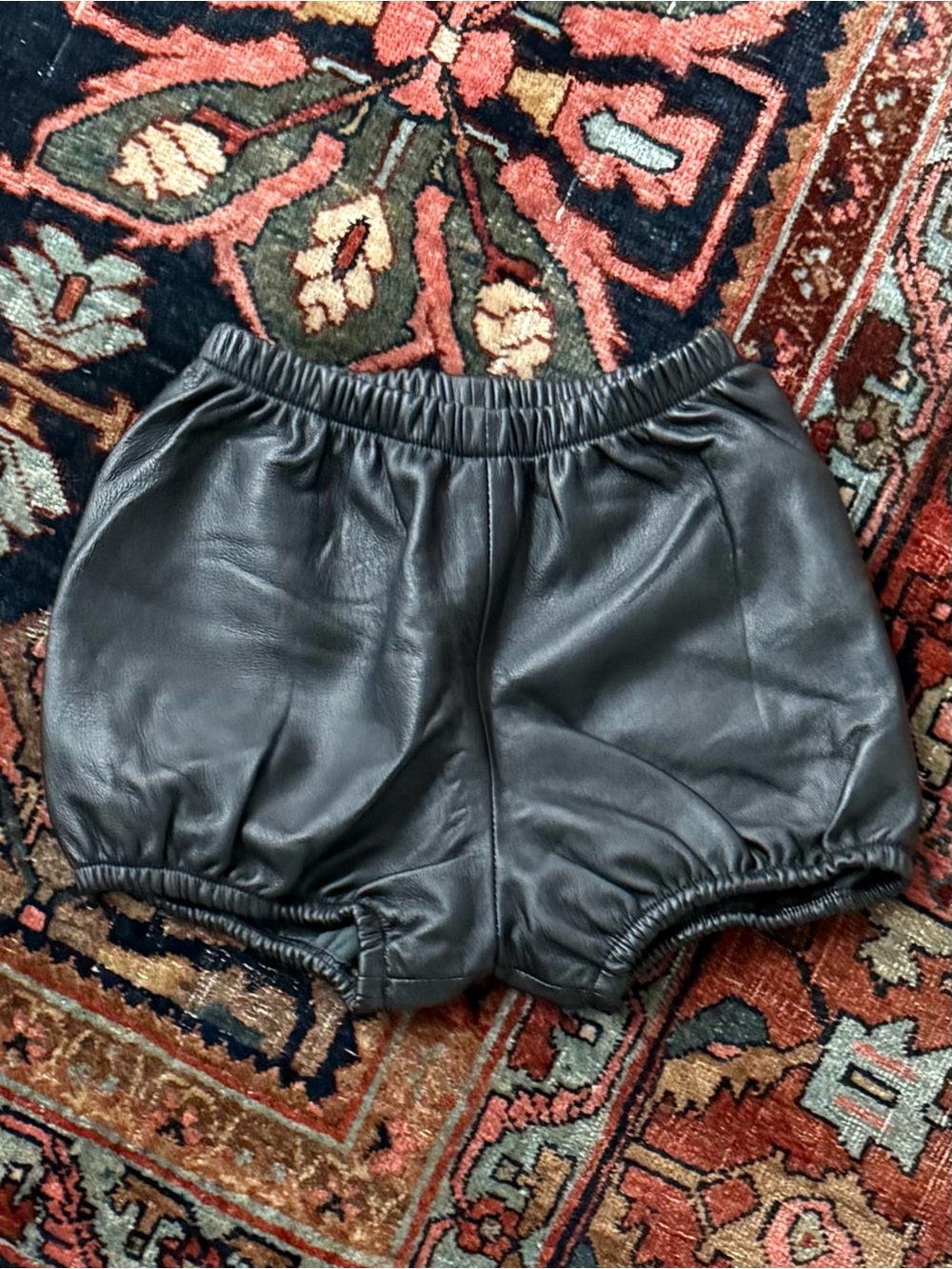 nununu Black Leather Bubble Shorts 6/7 Years